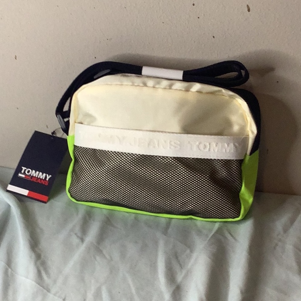 Tommy Hilfiger Cream and Green Belt Bag